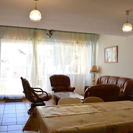 Maison 5 Pieces, 8 Couchages, Terrasse, Proche Plage Et Commerces - Saint Pierre La Mer - Fr-1-229D-240 Bagian luar foto