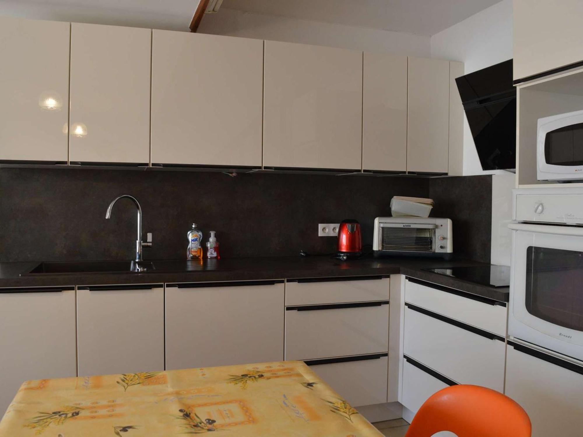 Maison 5 Pieces, 8 Couchages, Terrasse, Proche Plage Et Commerces - Saint Pierre La Mer - Fr-1-229D-240 Bagian luar foto